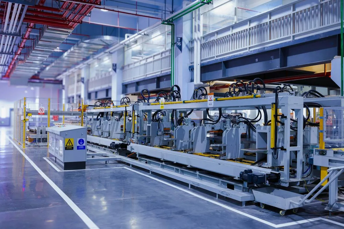 Aerial view of a large semiconductor fabrication facility.